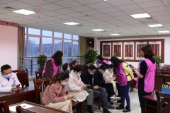 邛崃市中医医院内科支部开展党建知识竞赛